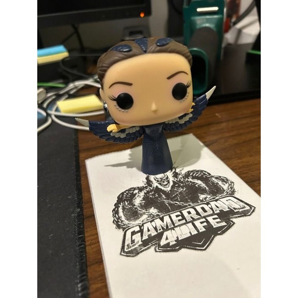 Funko Pop! Movies - The Hunger Games Katniss the Mockingjay HotTopic Vaulted 231